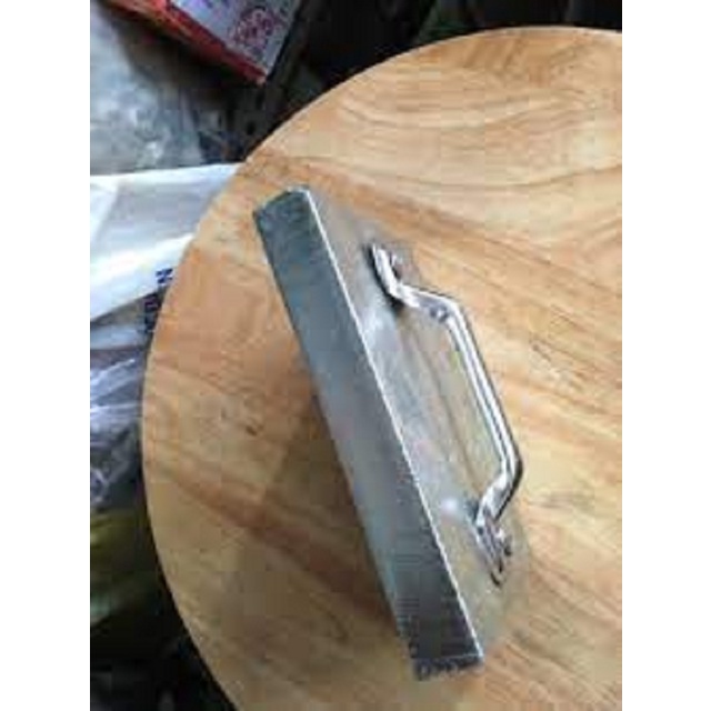 Cục sắt chặn vải đẹp
