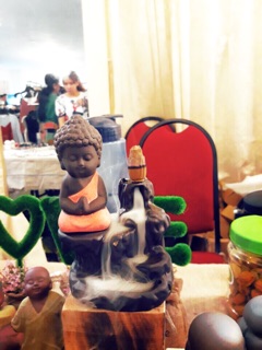 Trầm hương thác đổ