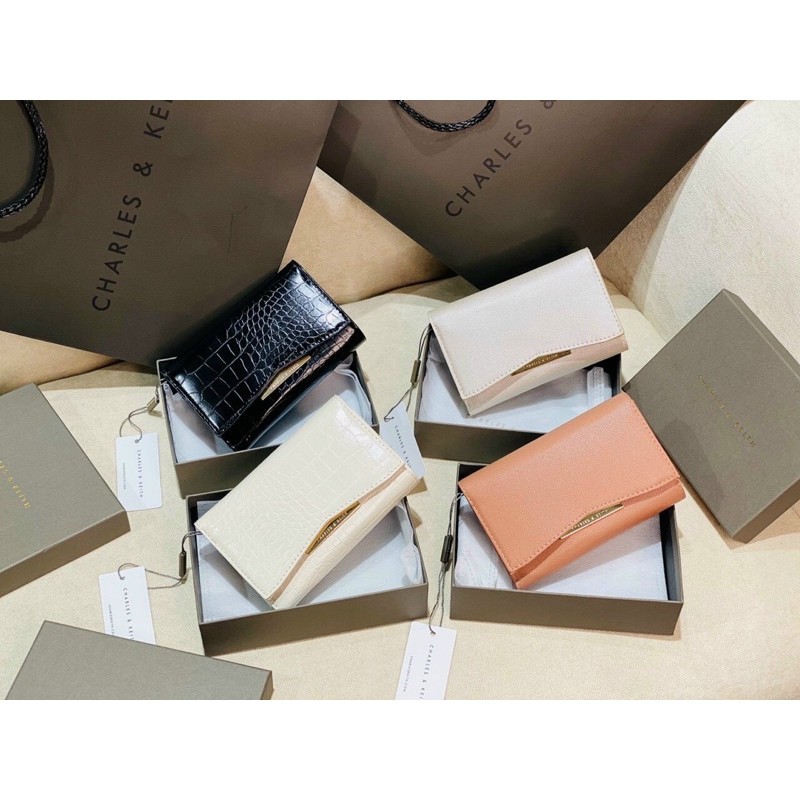 Ví Charles and Keith hàng xuất