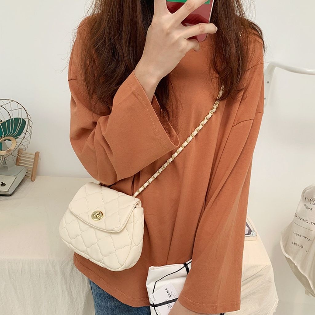 (Siêu xinh) Túi xách Mini đeo chéo nữ hottrend KR401- Da PU cao cấp, Size 20, 2 màu lựa chọn- KARA 401 | BigBuy360 - bigbuy360.vn