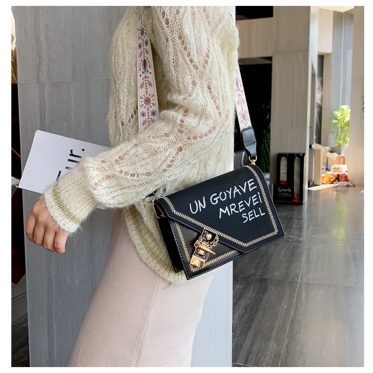 Túi Xách Nữ⚡PG 02⚡Có Ảnh + Video Thật - Túi Đeo Chéo Nữ - Đẹp - Cao Cấp-Giá Rẻ- Thiết Kế Cá Tính , Trẻ Trung - Da PU mềm | BigBuy360 - bigbuy360.vn