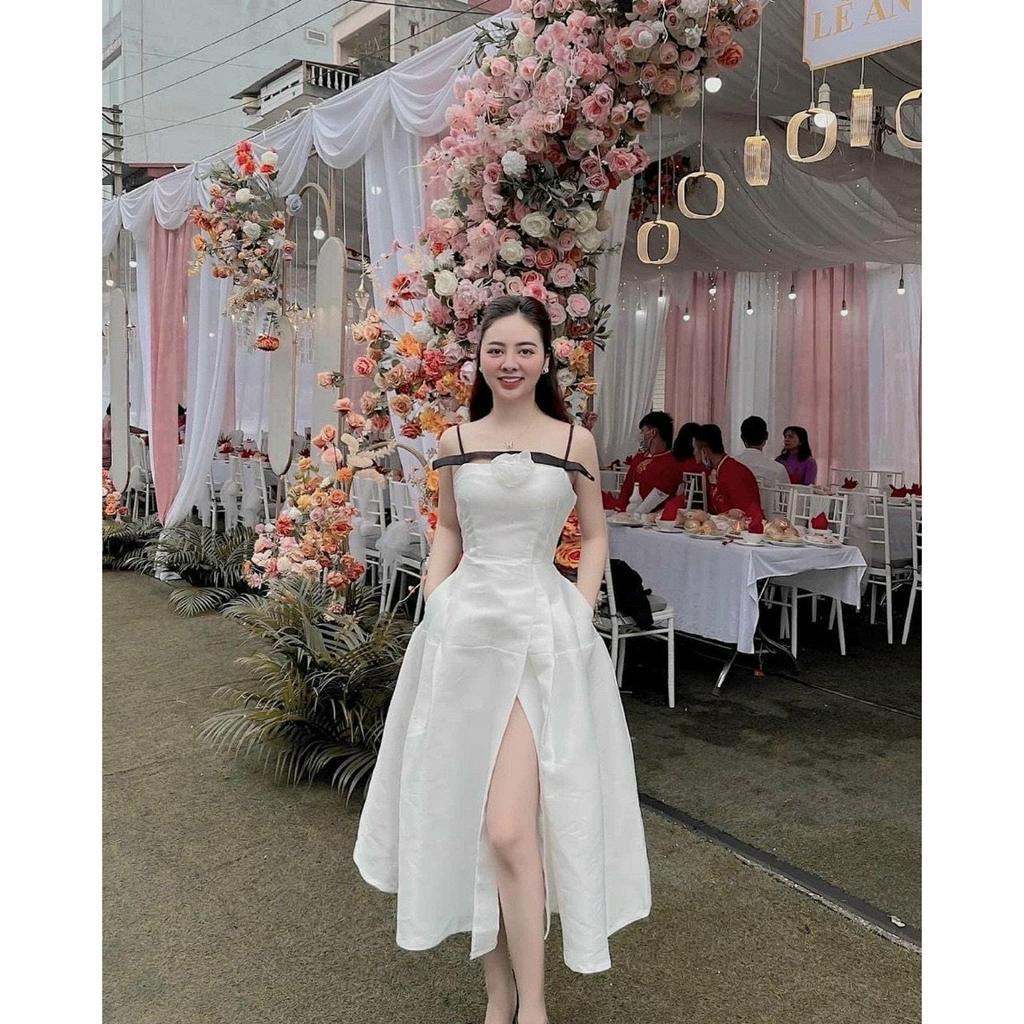 Váy 2 dây xẻ hoa trà siêu hot B34