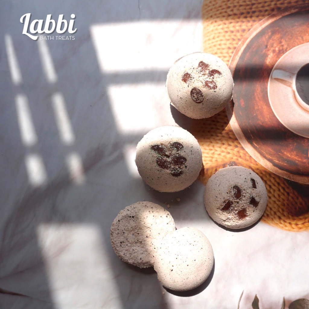 BLACK COFFEE  Bath bomb / Viên sủi bồn tắm / Bom tắm