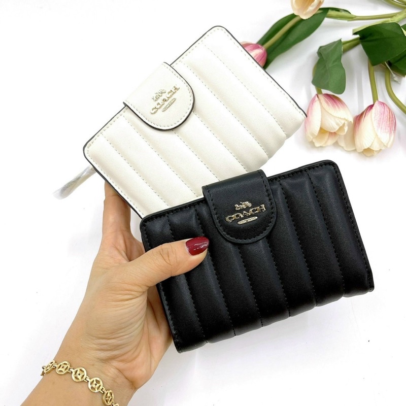 Ví Coach Medium da chần full 3 màu
