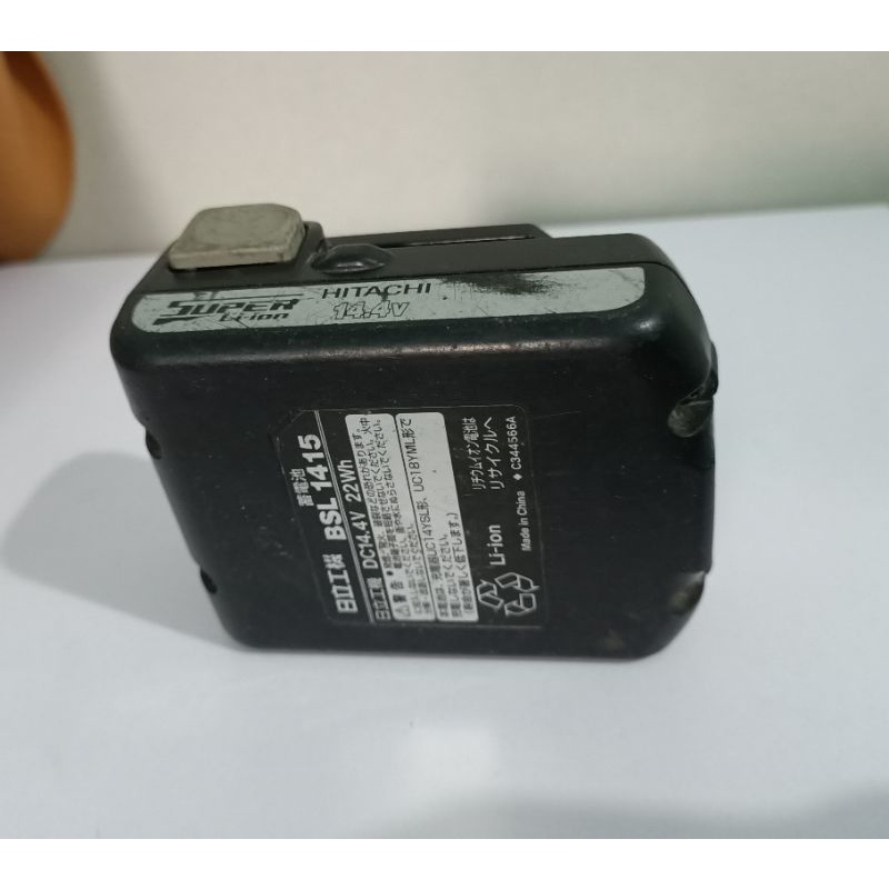 Pin rin 14.4v Makita, Hitachi bãi Nhật