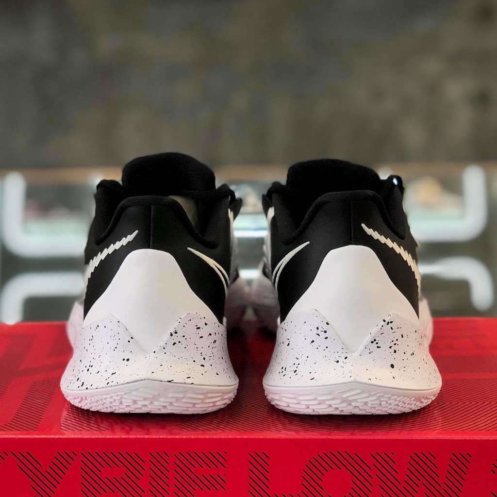 Giày chính hãng Nike Kyrie Low 3 'Team Black White' - CW6228 003