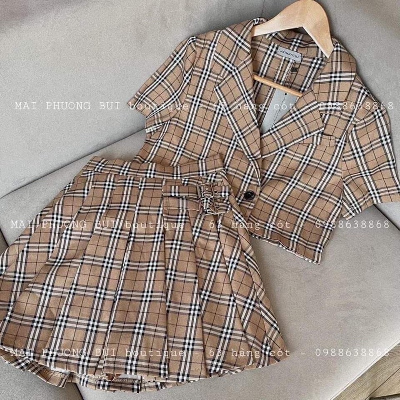 Set váy kẻ BBR cổ vest phối khuy cài có quần lót trong