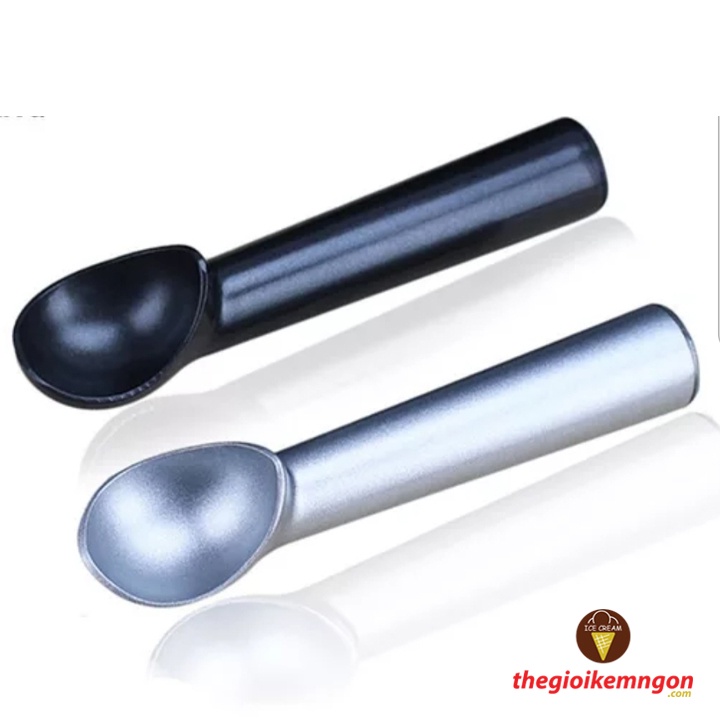 Muỗng múc kem cán trần