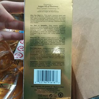Dầu dưỡng tóc Ogx Argan Oil