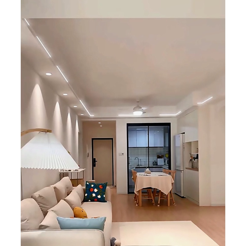 Bộ điều khiển ánh sáng LED Nước không dây RF với tốc độ độ sáng có thể điều chỉnh cho các băng màu đơn có thể sử dụng WS2811