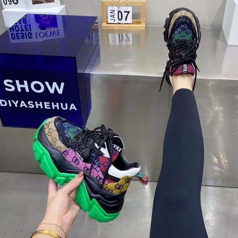 Giày sneaker hot hit 2022