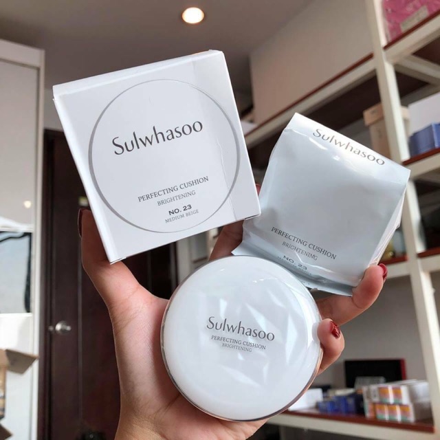 Phấn nước đa năng Sulwhasoo Perfecting Cushion Brightening