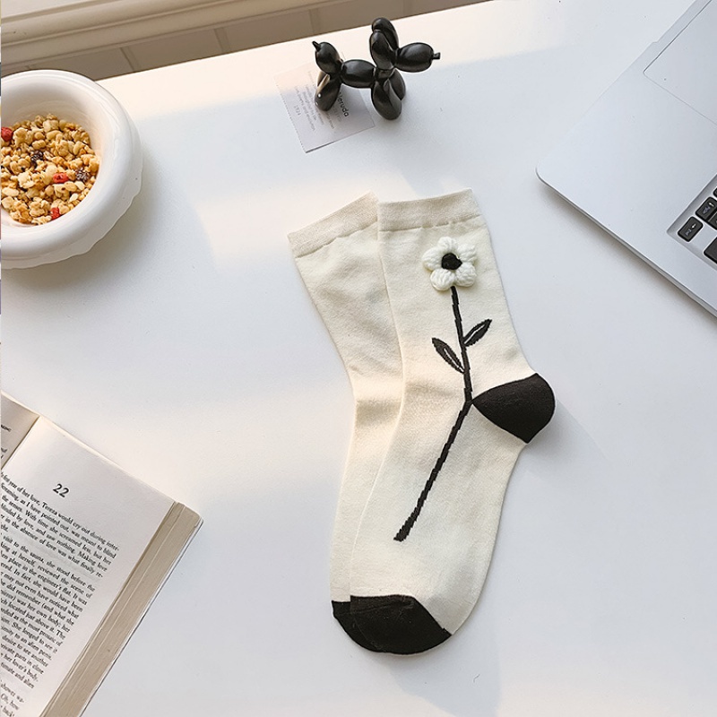 Vớ Cotton Cổ Trung Họa Tiết Hoa Sơn Trà Phong Cách Mới Cho Nữ