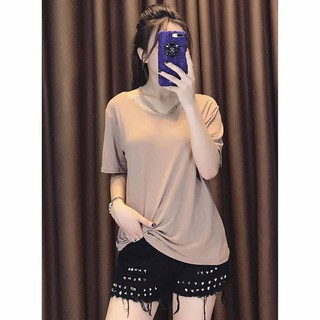 áo thun thụng viền ren cổ choker