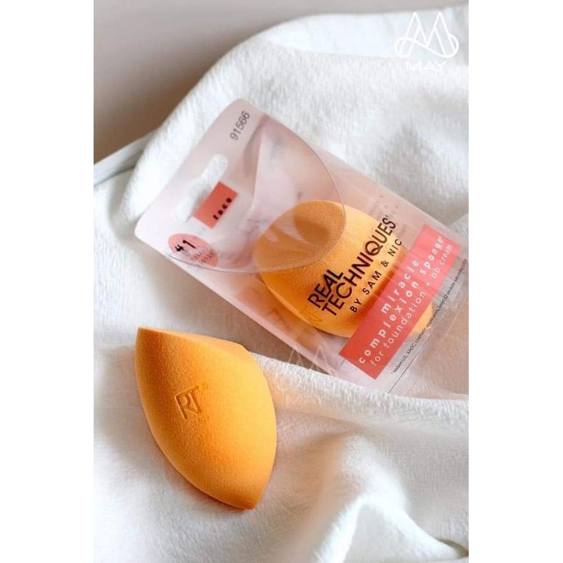 Mút Tán Nền cao cấp Real Techniques Miracle Complexion Sponge