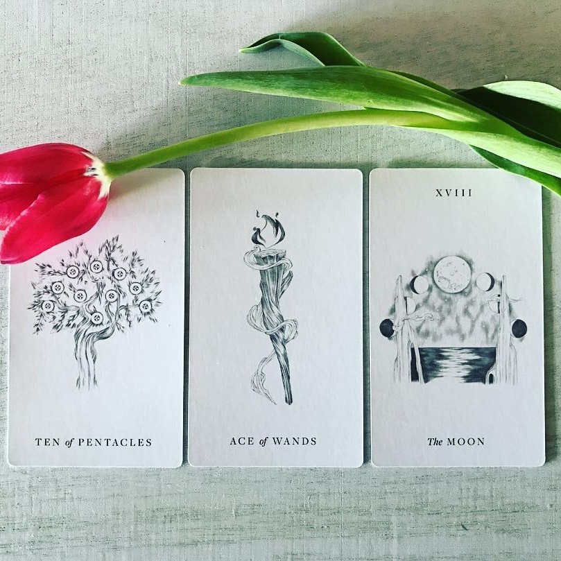 Bài Luminous Spirit Tarot Prism Edition
