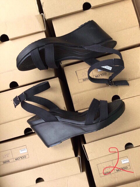 Giày sandal cá sấu, hàng xuất xịn