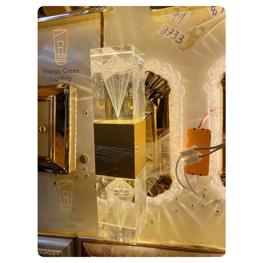 Đèn Led Energy Green Lighting Thủy Tinh Gắn Tường 2 Đầu Kiểu Dáng Hiện Đại Hình Kim Cương 87591 ( Ánh Sáng Vàng )