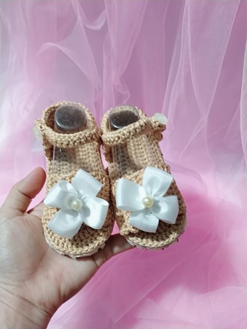 Giày len cho bé có dán đế