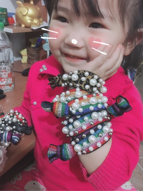 Buộc tóc gắn ( giả) ngọc