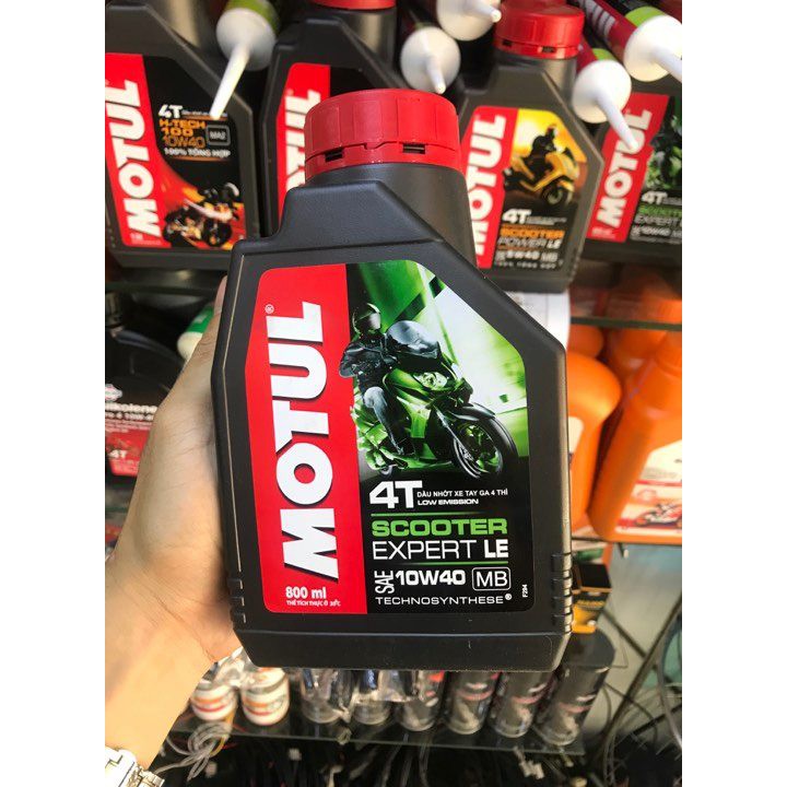 Nhớt Xe Tay Ga Motul Scooter Expert LE 10W40 0.8L