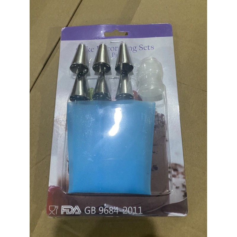Bộ 6 đui bắt bánh qui kem su kèm chốt và túi bóp kem silicon ( kèm ảnh thật)