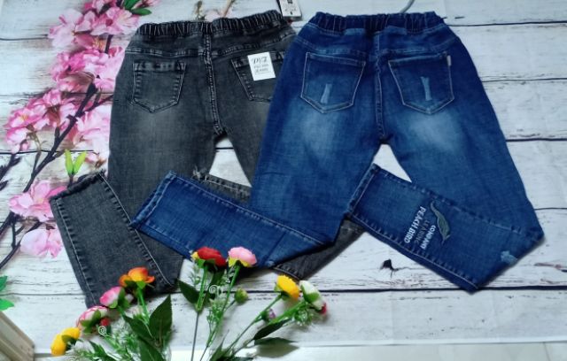 (hình chụp) quần jeans lưng thun co giãn tạo dáng