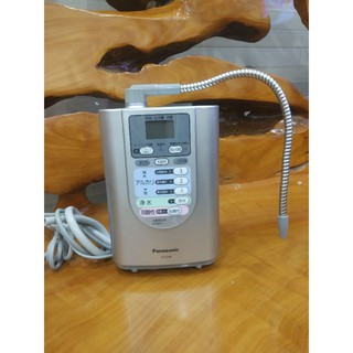 Máy lọc nước điện giải ion kiềm Nhật Bản Panasonic TK7208