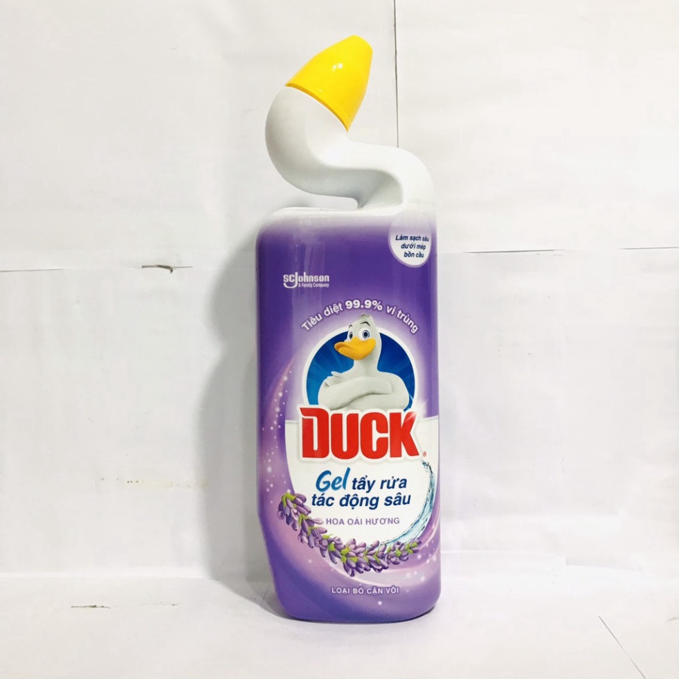 DUCK Tẩy Rửa Nhà Tắm Siêu Tẩy Pro 900ml ( CÓ VÒI)