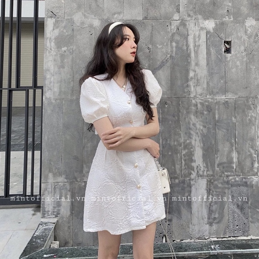 Váy kiểu nữ sang chảnh V.103, Váy kiểu cổ V tay bồng chiết eo khoét chun lưng vải gấm họa tiết tiểu thư - Shop Chấm Bi
