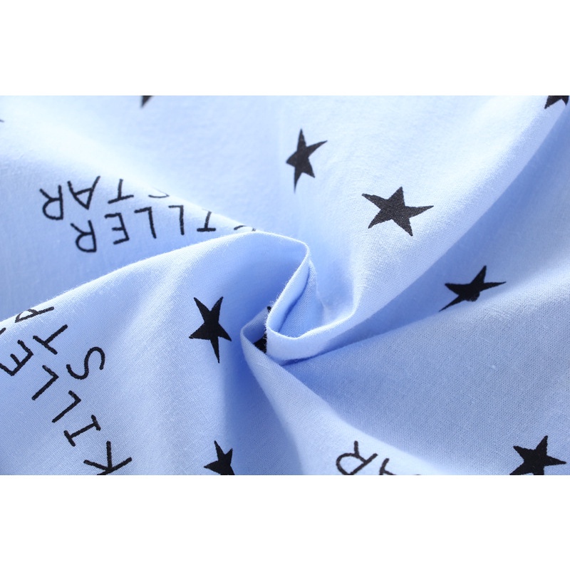 Set 2 món gồm áo thun cotton tay ngắn in hình ngôi sao và quần Short Denim cho bé trai