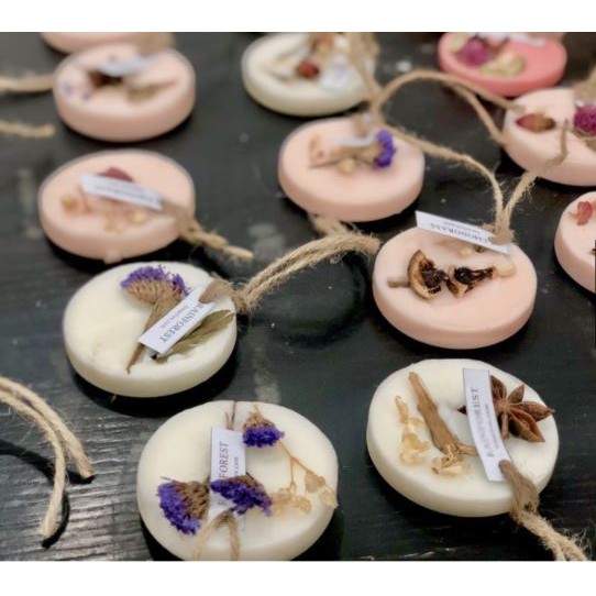 Sáp Thơm Treo Từ Tinh Dầu Thiên Nhiên Hương Thơm Bền Lâu