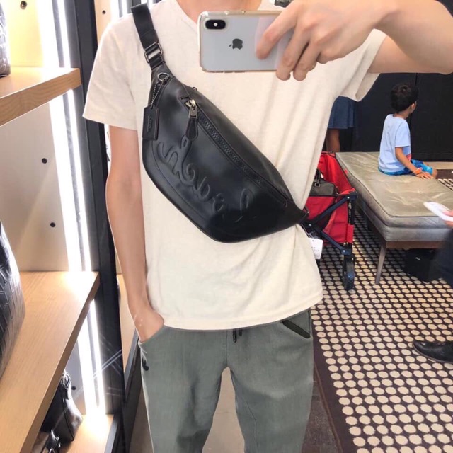 TÚI BAO TỬ COACH WARREN BELT BAG WITH COACH SCRIPT F76799