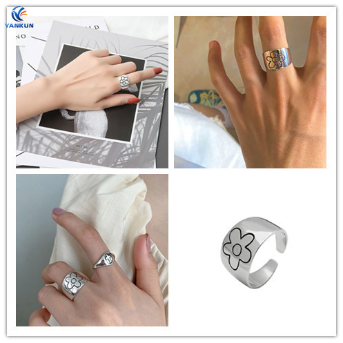 Nhẫn Đeo Tay Kim Loại Hình Hoa Xinh Xắn Cho Nữ