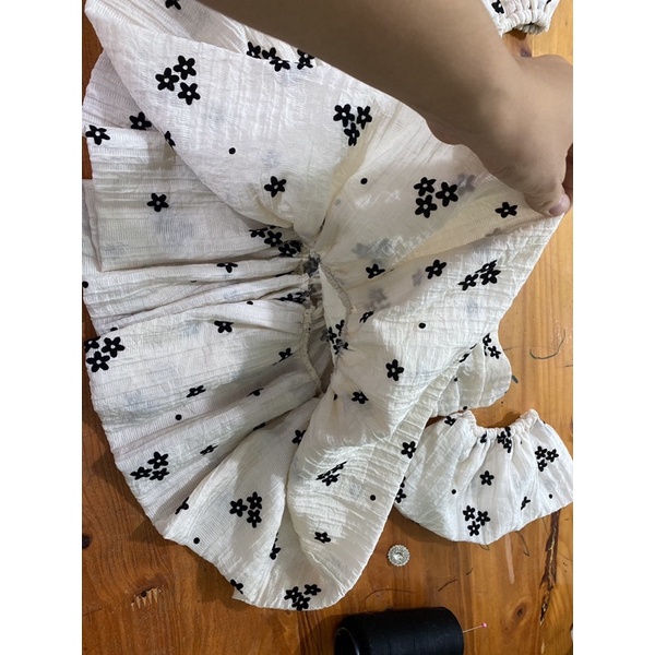 áo quây dáng peplum xinh lắm mà tôn eo đây ạ | BigBuy360 - bigbuy360.vn