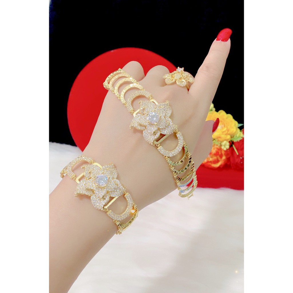 Lắc tay nữ mặt hoa phủ 18K cao cấp E