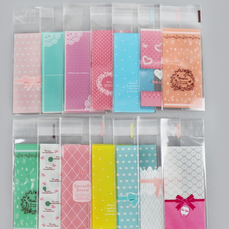 Set 10 túi bao bì in hình họa tiết có keo dính bọc son, kẹo bánh