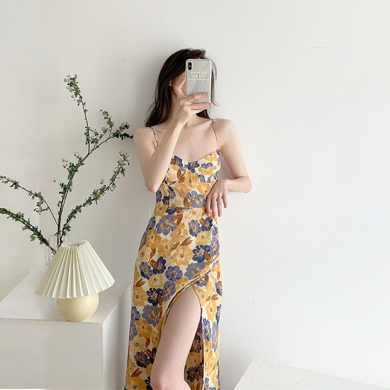 Đầm Hai Dây Xẻ Tà Họa Tiết Hoa Phong Cách Retro Pháp