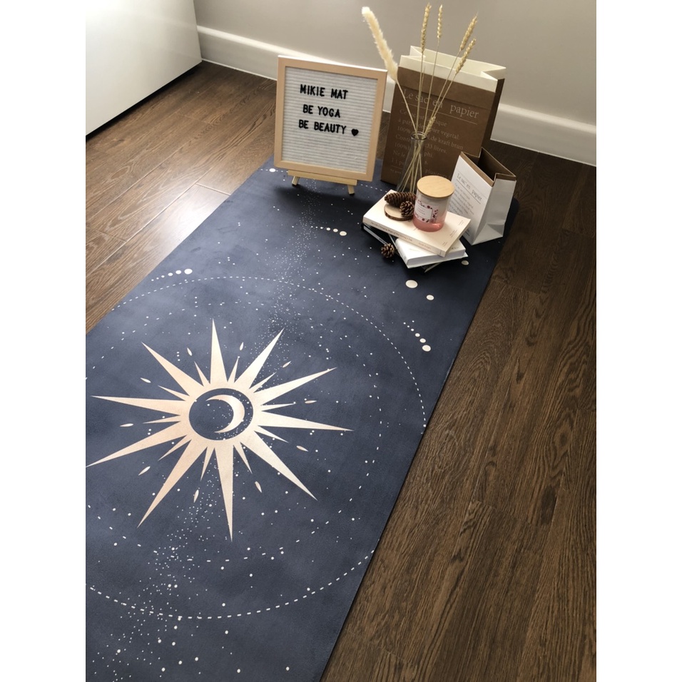 Thảm yoga Mikie Mat Microfiber in hình, thấm hút mồ hôi KB16