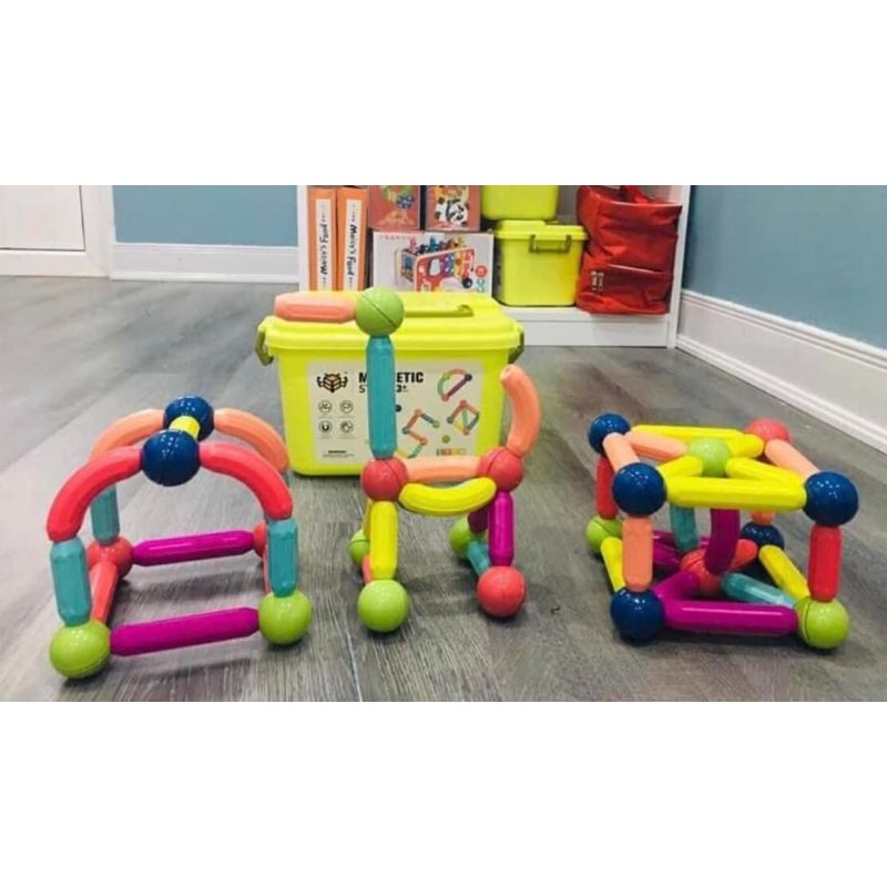 HÀNG LOGO CON NHỆN VÀNG - Bộ nam châm xếp hình cho bé 64 chi tiết