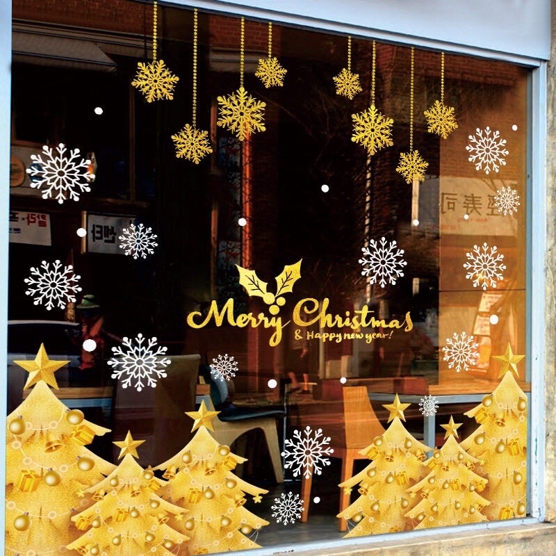 Decal dán tường Hít tĩnh điện Noel- Rừng Thông vàng