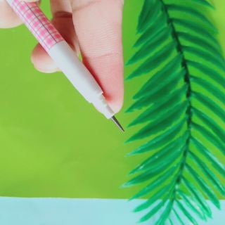 BÚT CHÌ CÓ GÔM ĐỒ DÙNG HỌC TẬP CHO BÉ