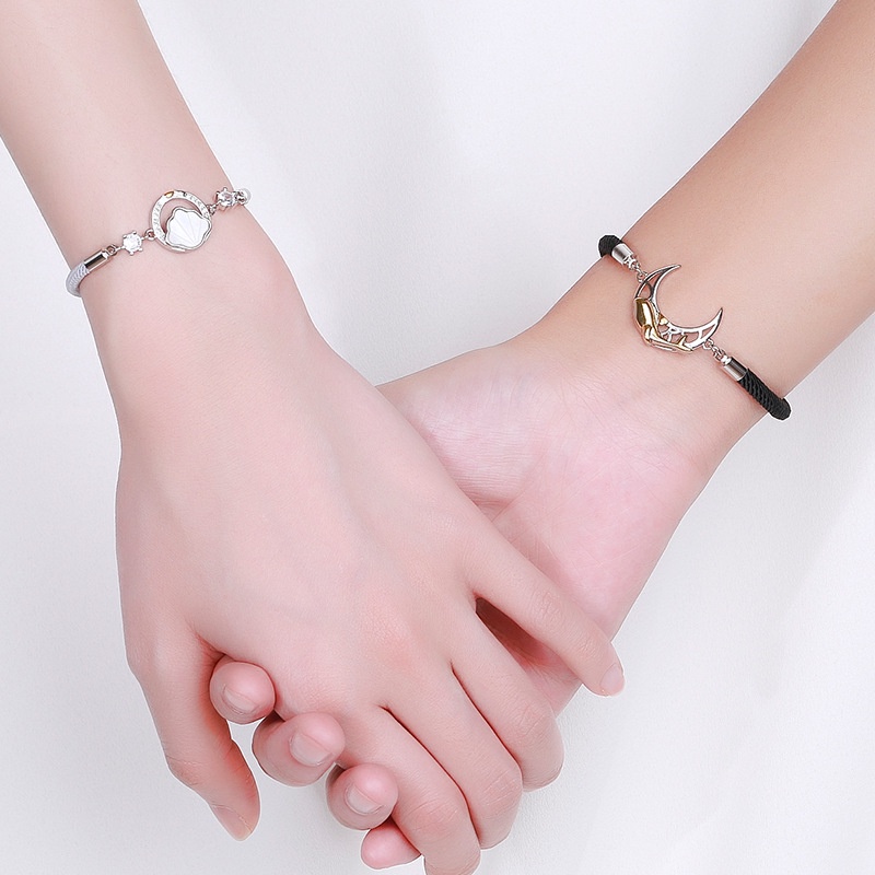 Cặp Vòng Tay Cá Voi Sang Trọng Cho Cặp Đôi