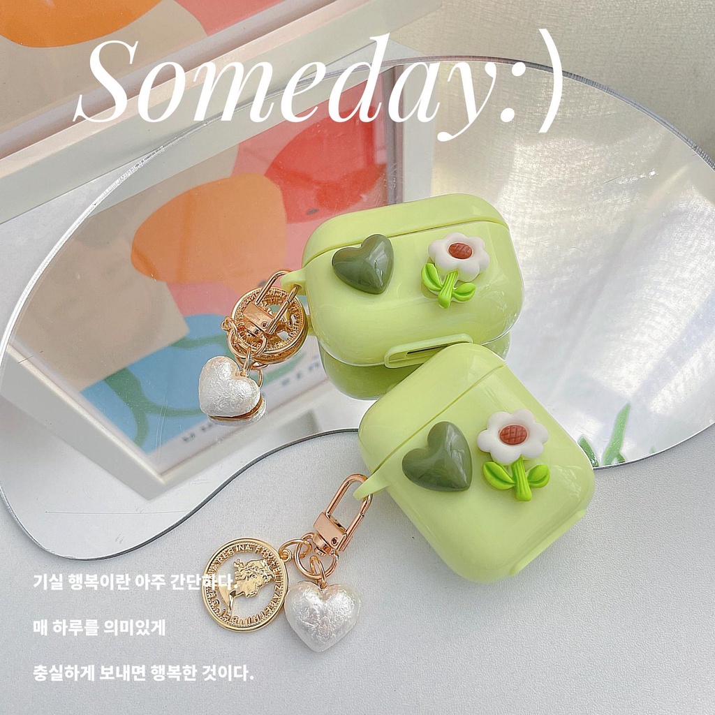 Green Love Heart  AirPods 1/2 Pro Case with Cain Shockproof Headset Protector Hard Case