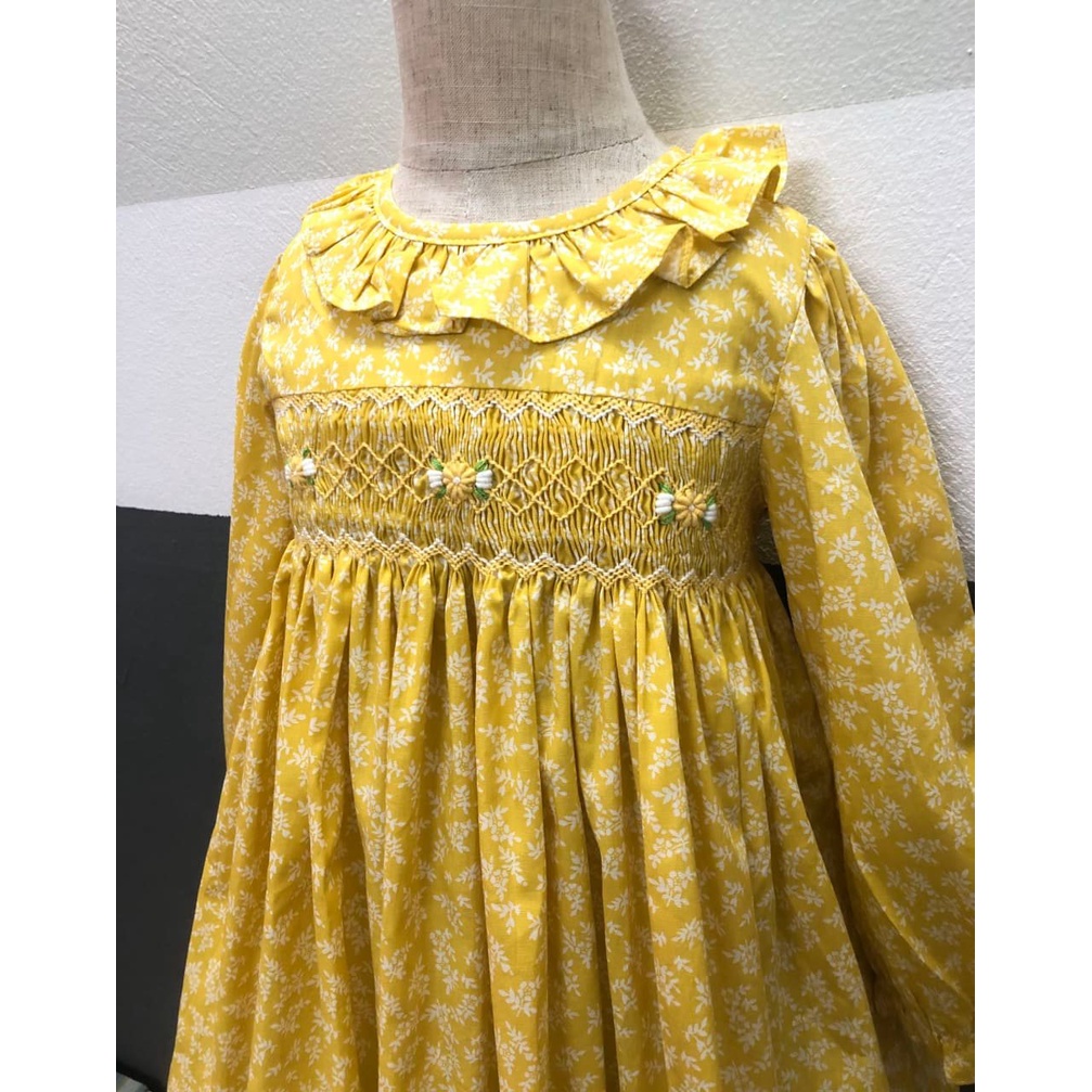 Váy smock hoa dây tay lỡ