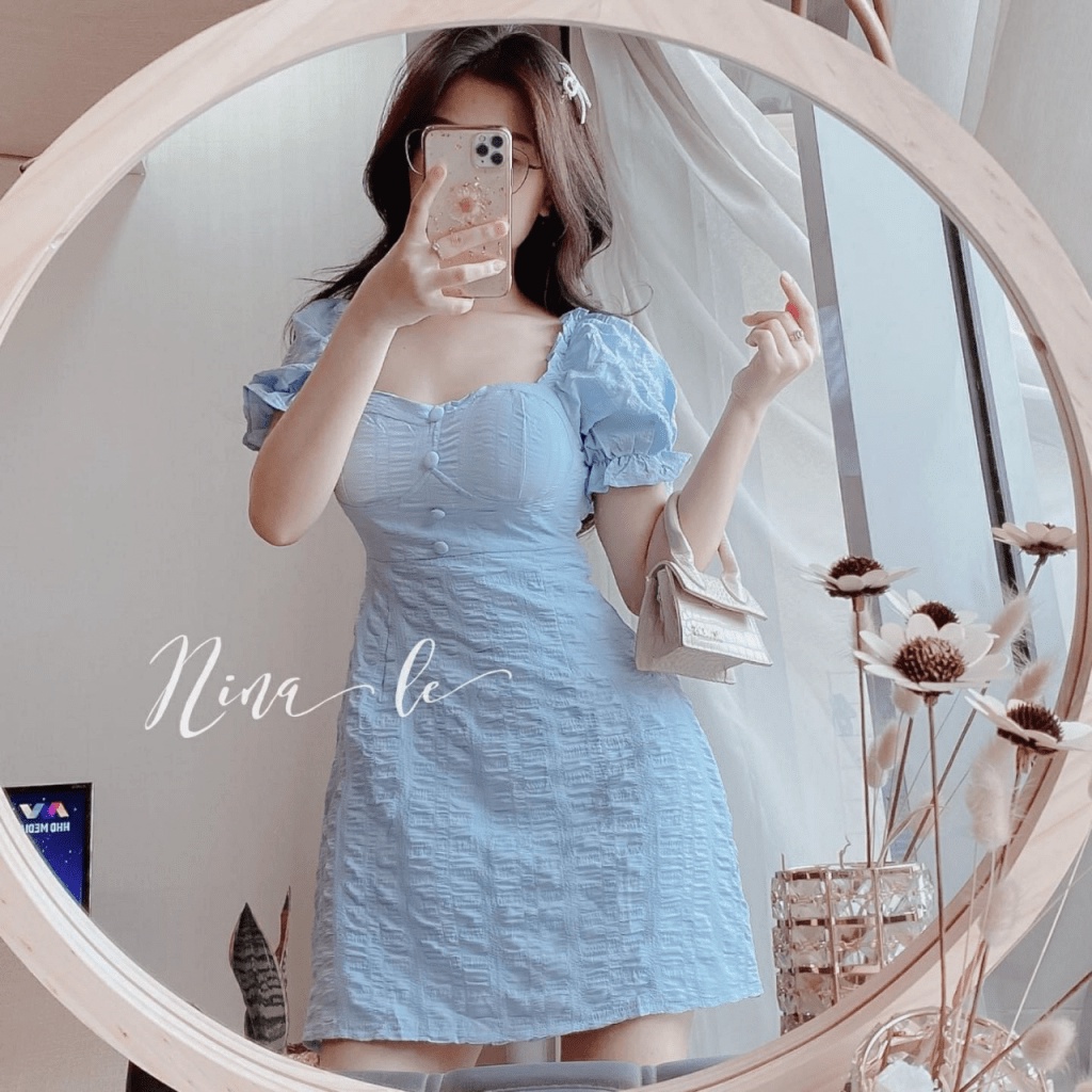 ĐẦM SUÔNG XỐP CHỈ TAY CON PHỐI NÚT TÔN DÁNG SIÊU CUTE UP