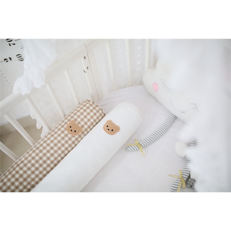 Gối Ôm Trẻ Em Dài Chất Liệu Cotton Bông Tinh Khiết Organic Thêu Gấu Style Hàn Quốc, Gối Chặn Cũi Chống Va Đập Cho Bé