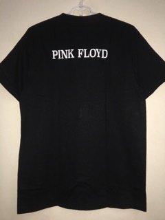 Áo Pink Floyd còn size XL