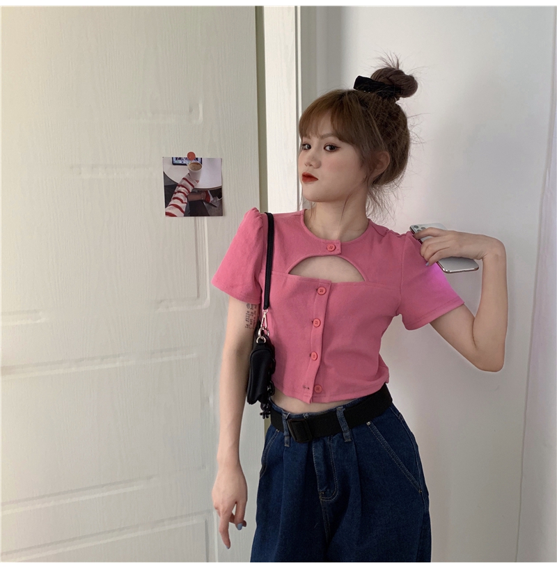 Áo croptop màu hồng trơn phong cách Hàn Quốc