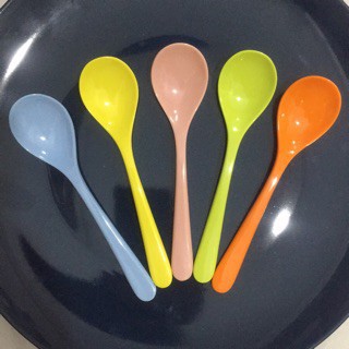 Thìa súp phíp nhỏ_ Thìa nhựa, thìa ăn dạm dùng cho trẻ từ 6tháng tuổi